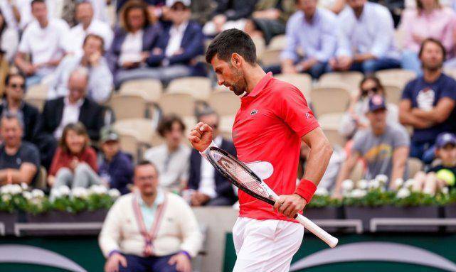 BRO横扫WBG，Gumayusi操刀奇招英雄翻盘激烈交锋入围赛，强势挺进下一轮的简单介绍