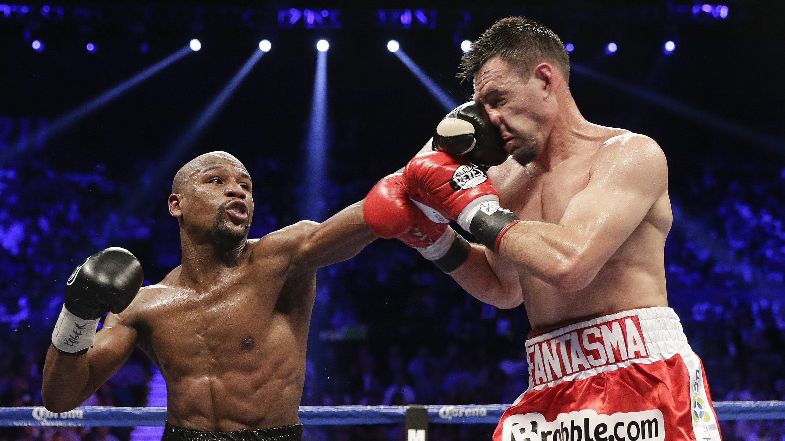 英格拉姆的指挥艺术，一人带动全队节奏，76人巧妙带走雄鹿